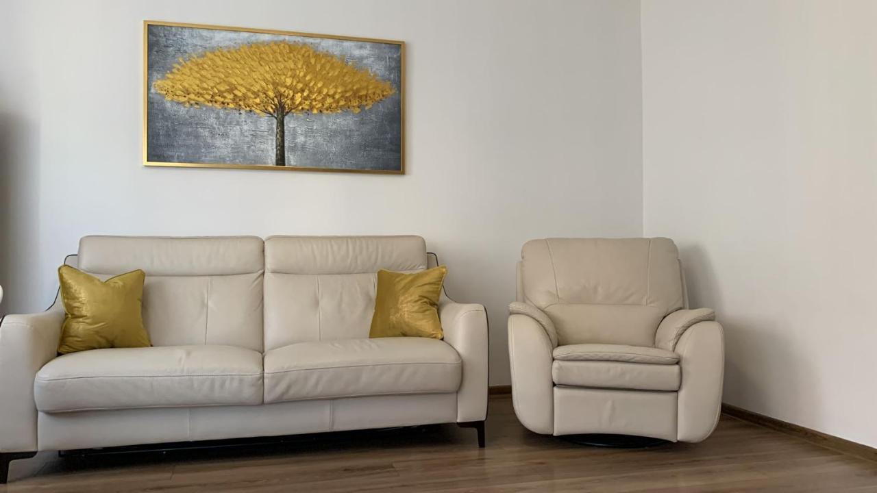 Golden Apartament Legionow ทอรูน ภายนอก รูปภาพ
